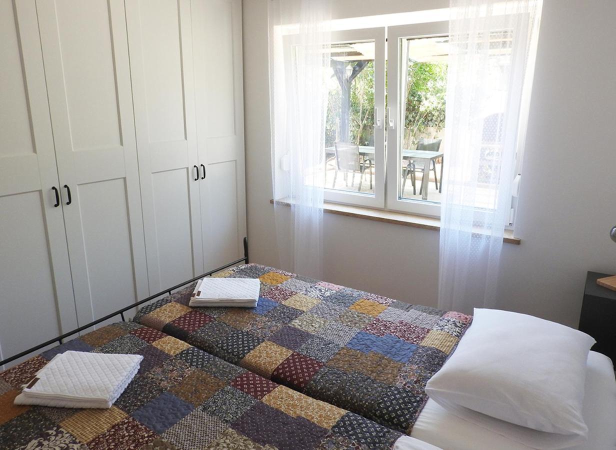 Apartment Lu, Stinjan - Pula Eksteriør billede